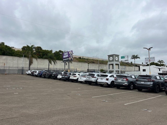 More Photos Of 3420 Kettner Blvd, San Diego Freestanding For Sale