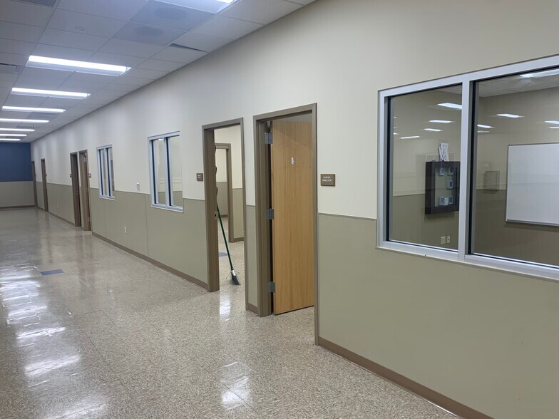 More Photos Of 694-760 Crescent St, Brockton Storefront For Lease