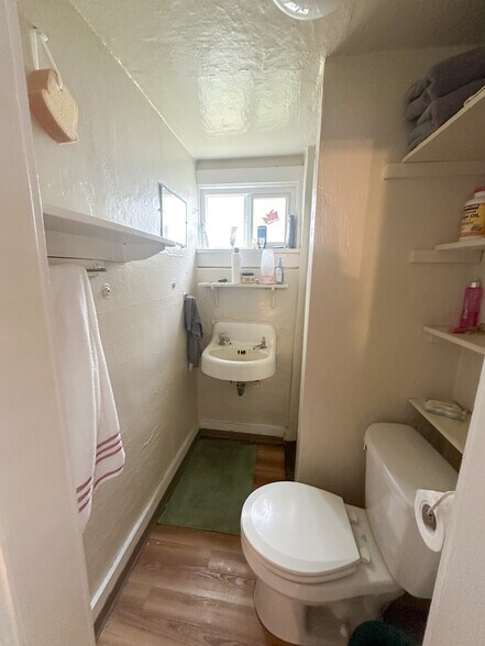 More Photos Of 415 NE Campus St, Pullman Apartments For Sale