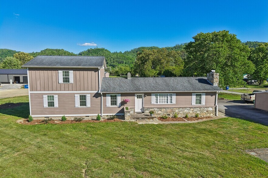 More Photos Of 1448 Cane Creek Rd, Fletcher Specialty For Sale