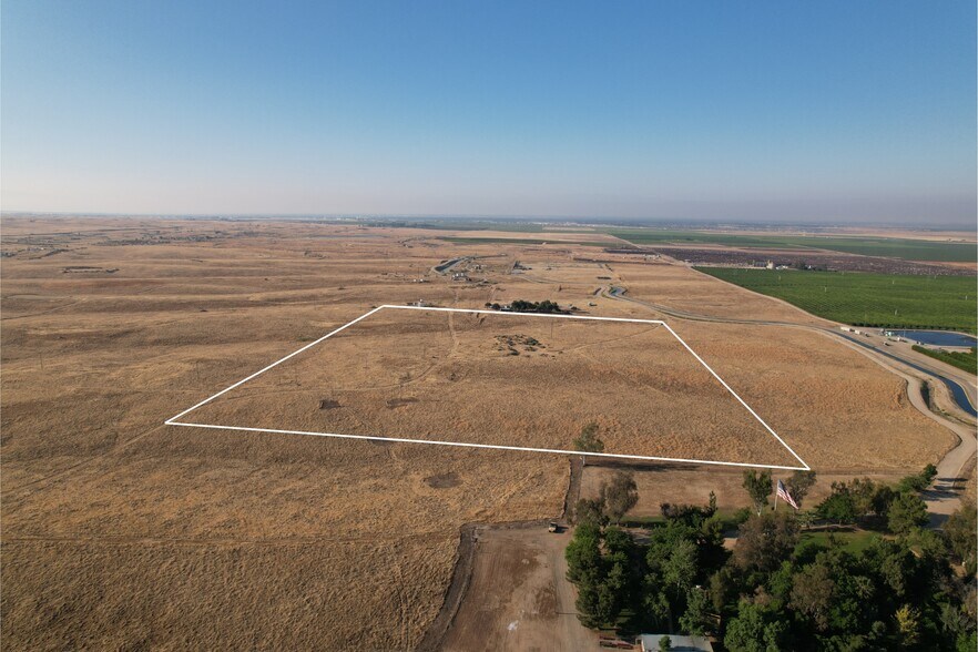 More Photos Of 29 Acres Kern County Rd, Bakersfield Land For Sale