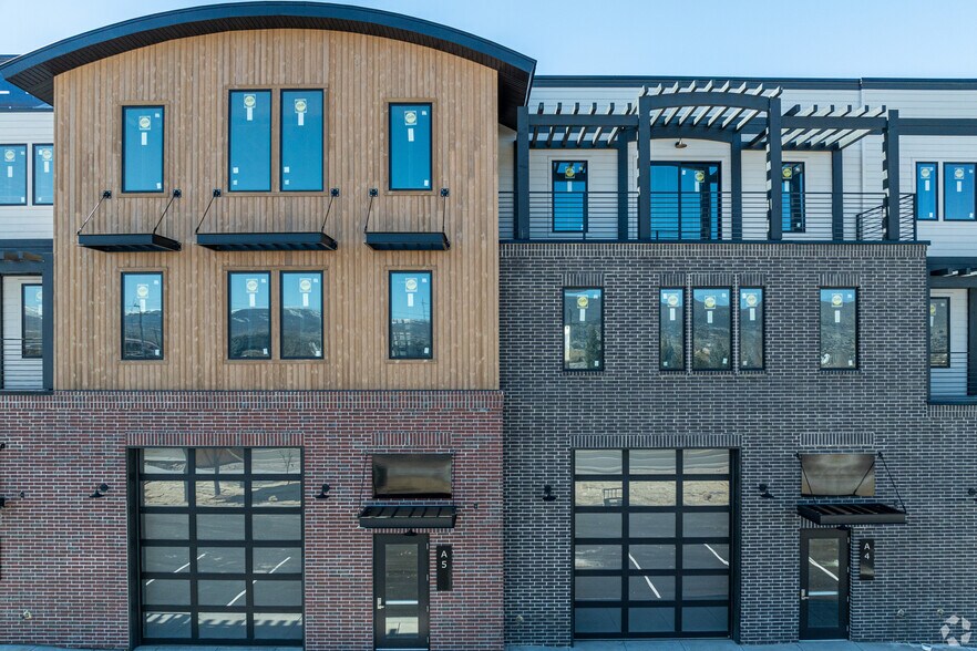 More Photos Of 1922 S Highway 40, Heber City Showroom For Sale