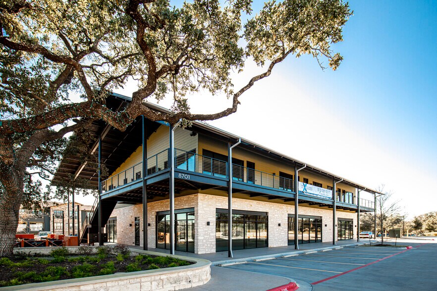 More Photos Of 8701 W Highway 71, Austin Office Residential For Lease