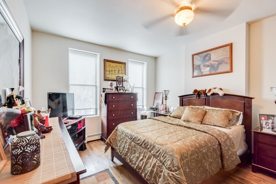 More Photos Of 898 Hancock St, Brooklyn Apartments For Sale