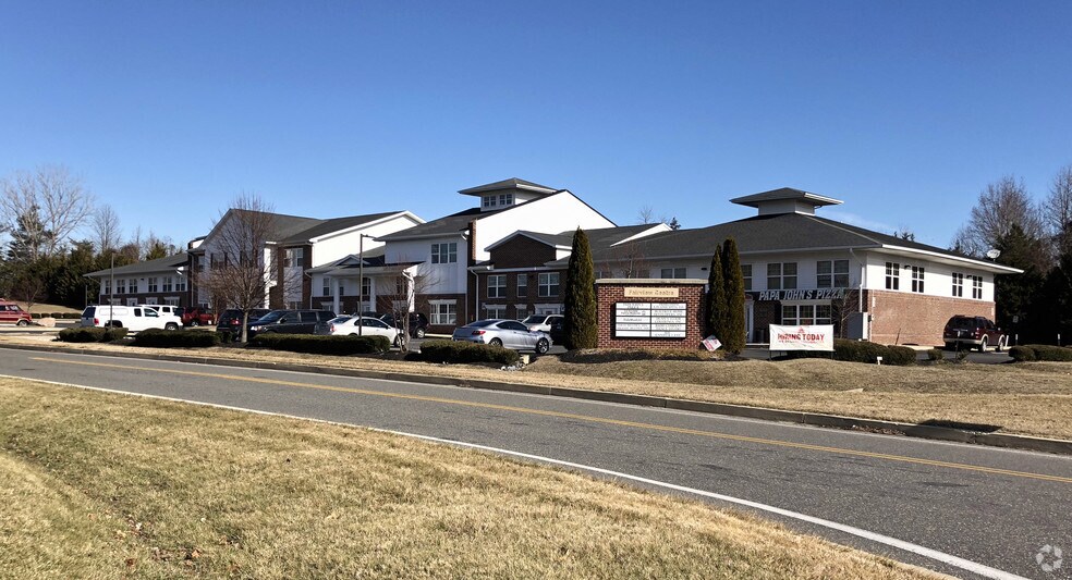 More Photos Of 8191 Jennifer Ln, Owings Office For Lease