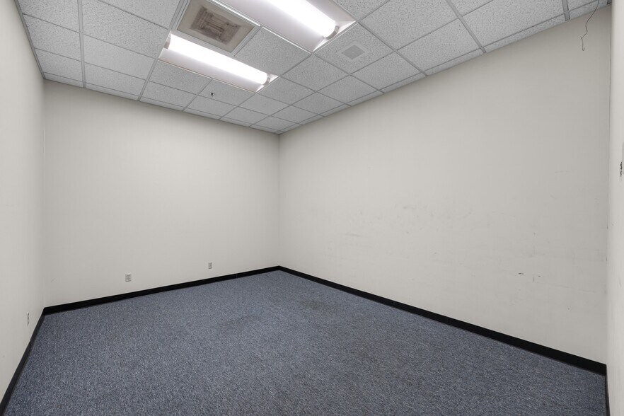 More Photos Of 116 N Church St, Jackson Office For Lease
