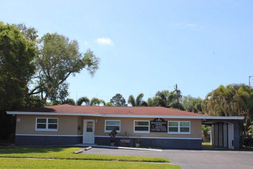 Primary Photo Of 1505 Lakeview Rd, Clearwater Office For Lease