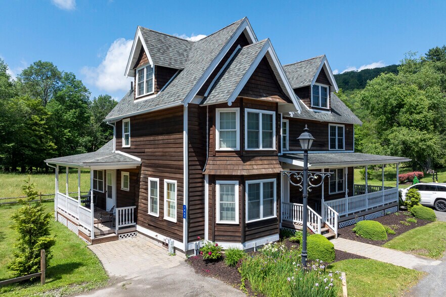 More Photos Of 1471 Denning Rd, Claryville Restaurant For Sale