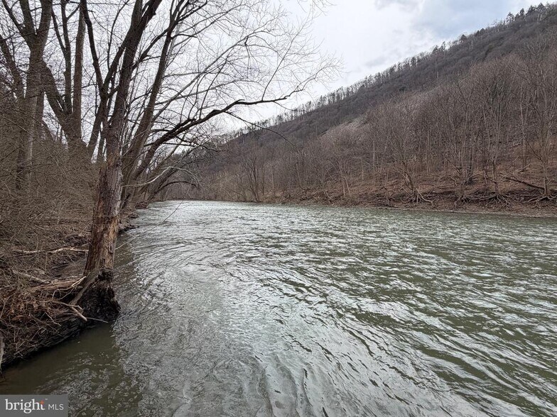 More Photos Of 4598 William Penn Hwy, Alexandria Land For Sale