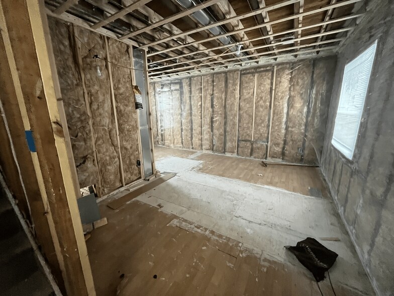 More Photos Of 4423 S Nicollet Ave, Minneapolis Office Residential For Sale