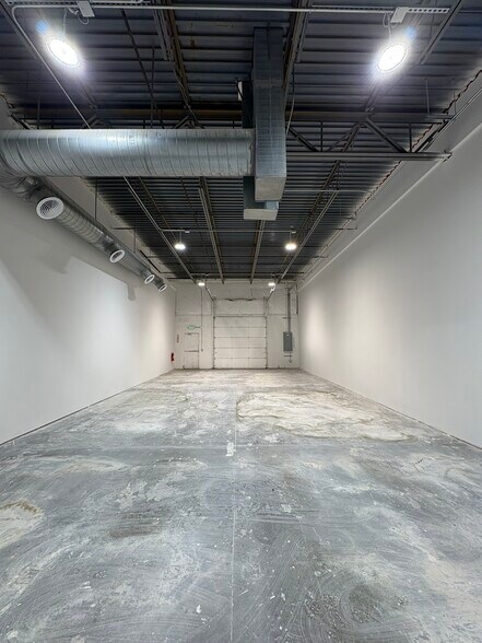 More Photos Of 5475 Peoria St, Denver Light Manufacturing For Sale