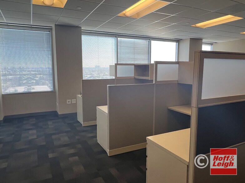 More Photos Of 501 S Cherry St, Denver Office Residential For Lease