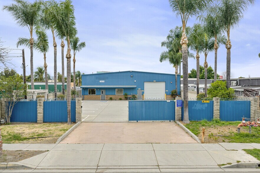 More Photos Of 13410 Waco St, Baldwin Park Manufacturing For Lease