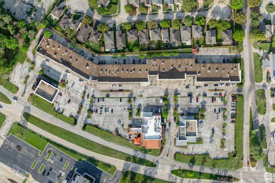 More Photos Of 18321 W Lake Houston Pky, Humble Unknown For Lease