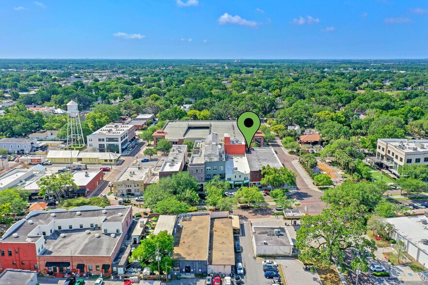 More Photos Of 162 W Plant St, Winter Garden General Retail For Lease