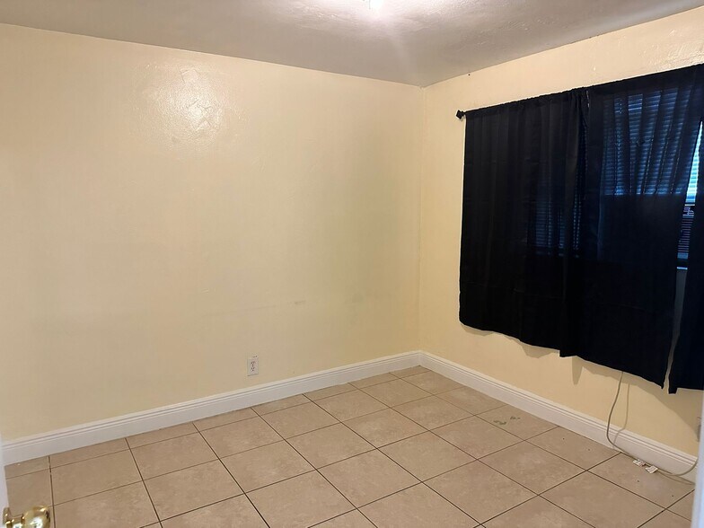 More Photos Of 417 NW 7th Ave, Pompano Beach Apartments For Sale