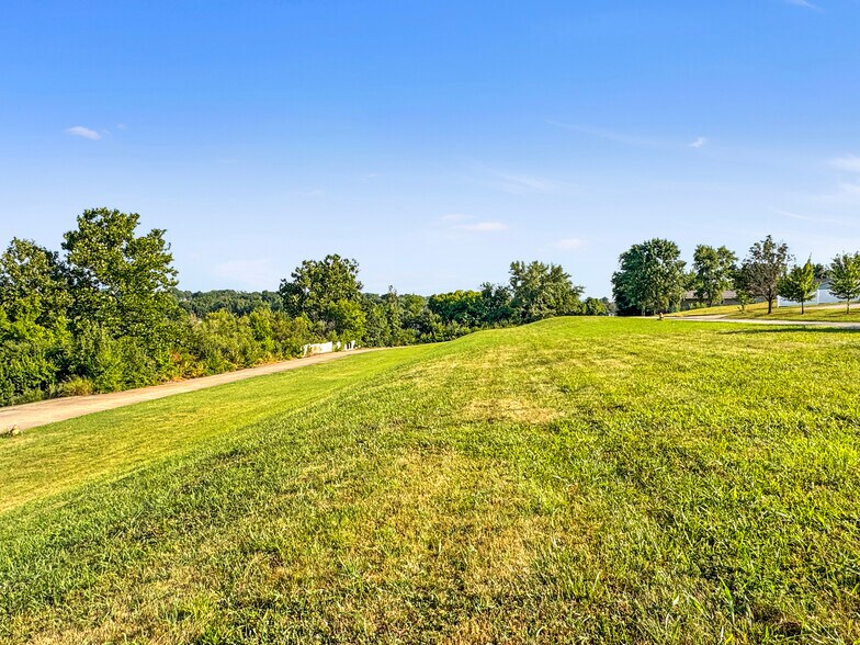 More Photos Of 14th & Lyons St @ 14th Street, Washington Land For Sale