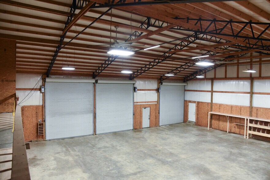 More Photos Of 101 E Byrd Rd, Hartselle Office For Lease