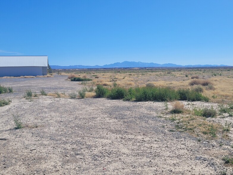 More Photos Of 3171 Tillman St, Pahrump Industrial For Sale
