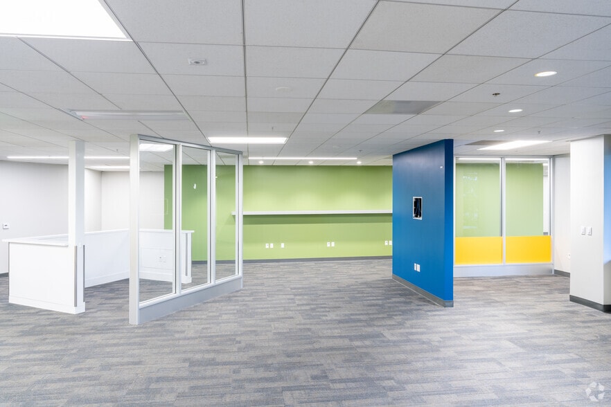 More Photos Of 3000 S Robertson Blvd, Los Angeles Loft Creative Space For Sale