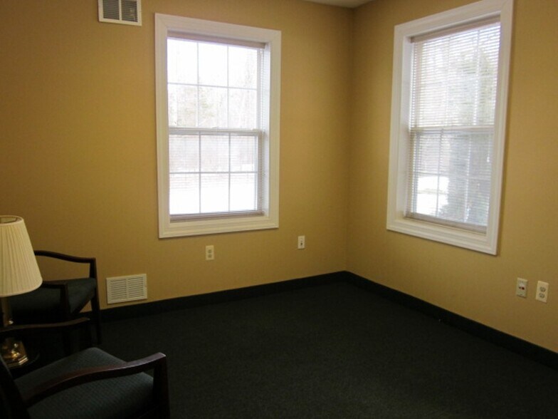 More Photos Of 1256 Us Highway 202, Bridgewater Office For Lease