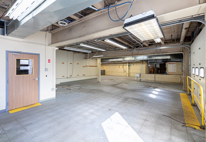 More Photos Of 4925 Harrison St, Pittsburgh Warehouse For Sale