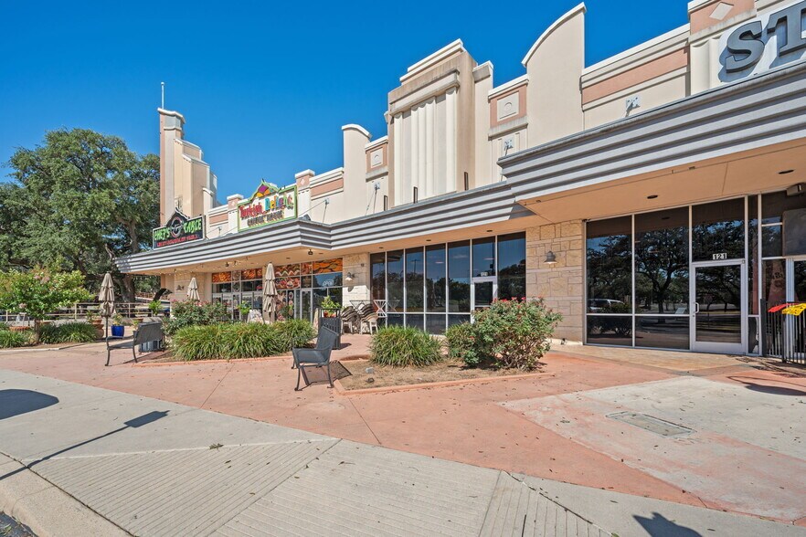 More Photos Of , Helotes General Retail For Sale