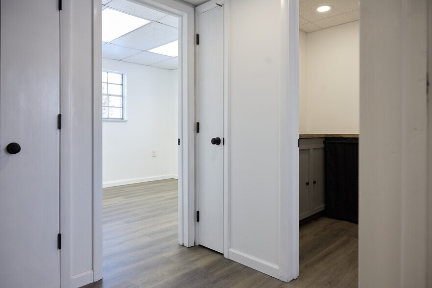 More Photos Of 3494 S Hamilton Rd, Columbus Office For Lease