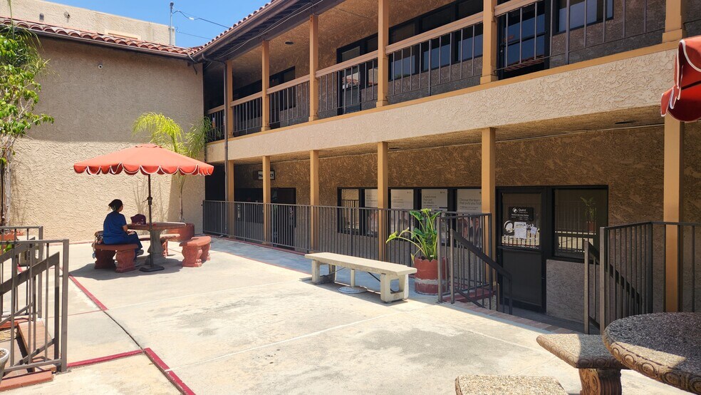 More Photos Of 2105 W Beverly Blvd, Los Angeles Medical For Sale