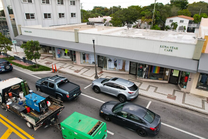 More Photos Of 765&771 NE 125th St, North Miami General Retail For Sale