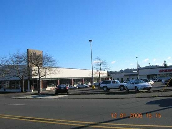 More Photos Of 540 4th St S, Coos Bay Storefront For Lease