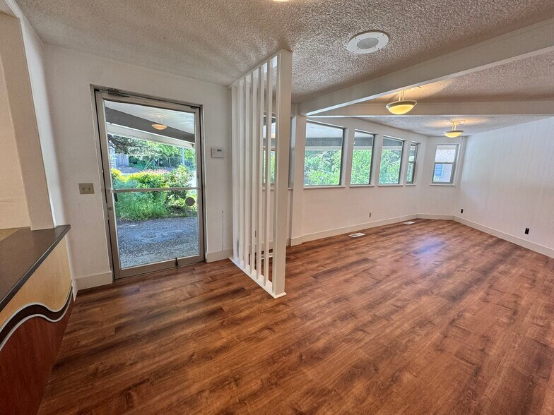 More Photos Of 13350 Big Basin Way, Boulder Creek Medical For Lease