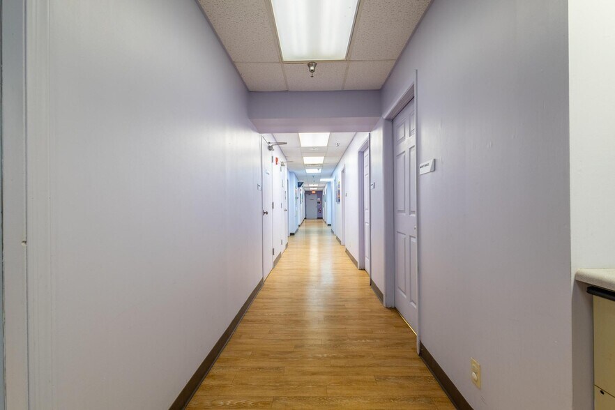 More Photos Of 3045 Pennsylvania Ave, Weirton Medical For Lease