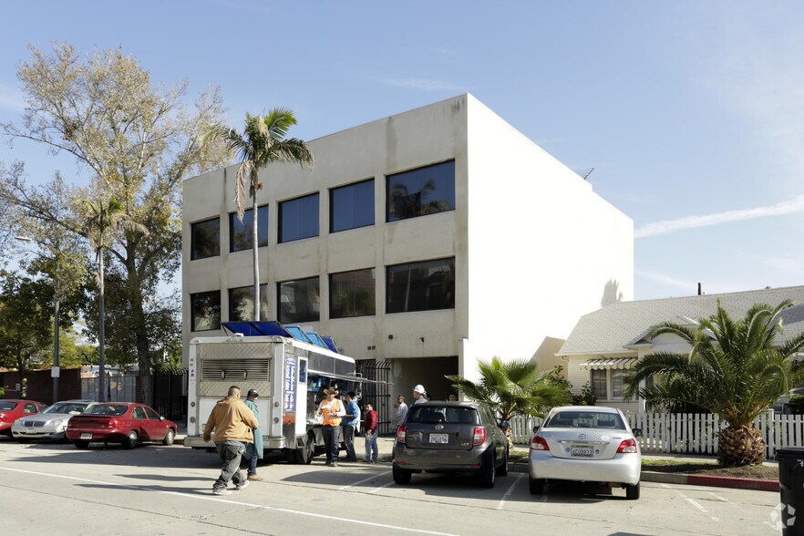 Primary Photo Of 726 Cole Ave, Los Angeles Office For Sale