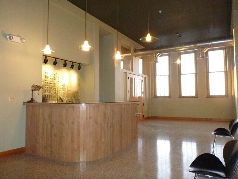 More Photos Of 1601 2nd Ave N, Great Falls Office For Lease