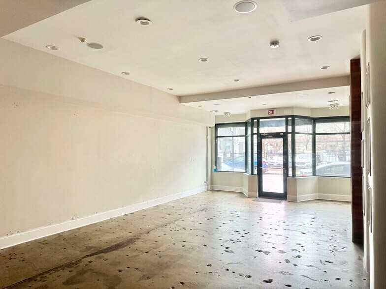 More Photos Of 67-79 E 16th St, Chicago Apartments For Sale