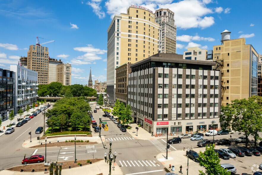 More Photos Of 1514 Washington Blvd, Detroit Apartments For Lease