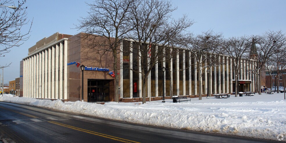 More Photos Of 200 W Dominick St, Rome Office For Lease