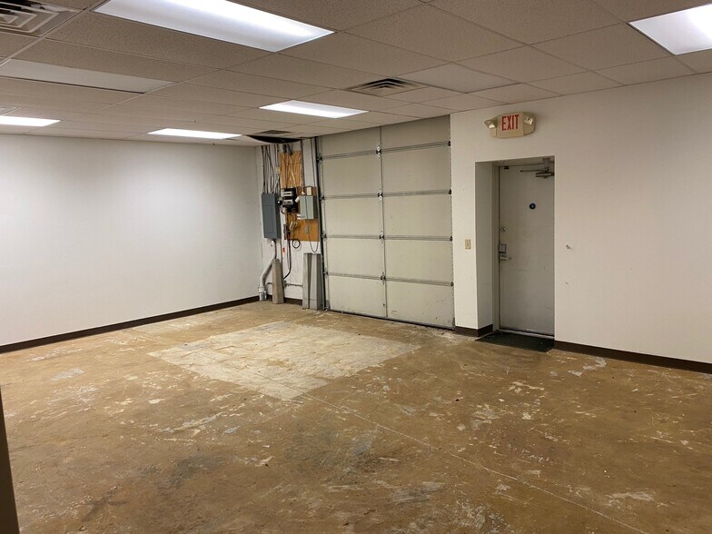 More Photos Of 1425 Rock Quarry Rd, Raleigh Unknown For Lease