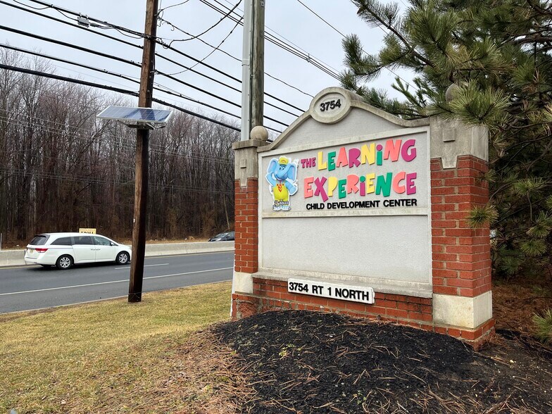 More Photos Of 3754 Us-1 N, Monmouth Junction Daycare Center For Lease