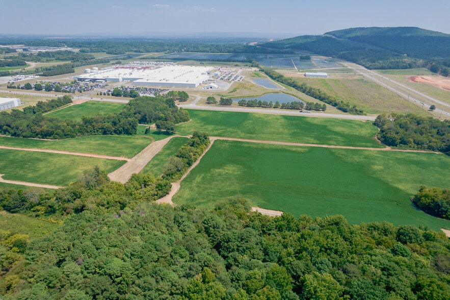 More Photos Of 72 Acres Pulaski Pike, Huntsville Land For Sale