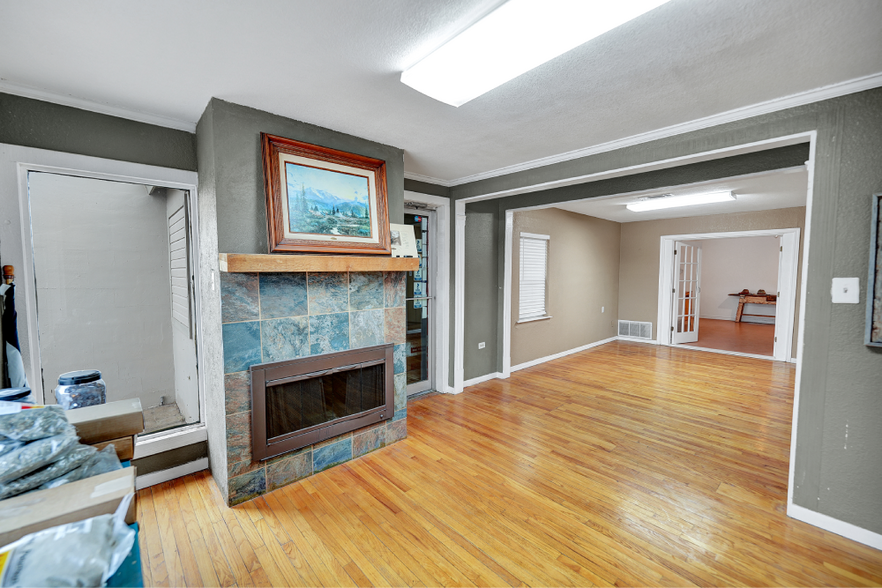 More Photos Of 1509 N Big Spring St, Midland Loft Creative Space For Sale