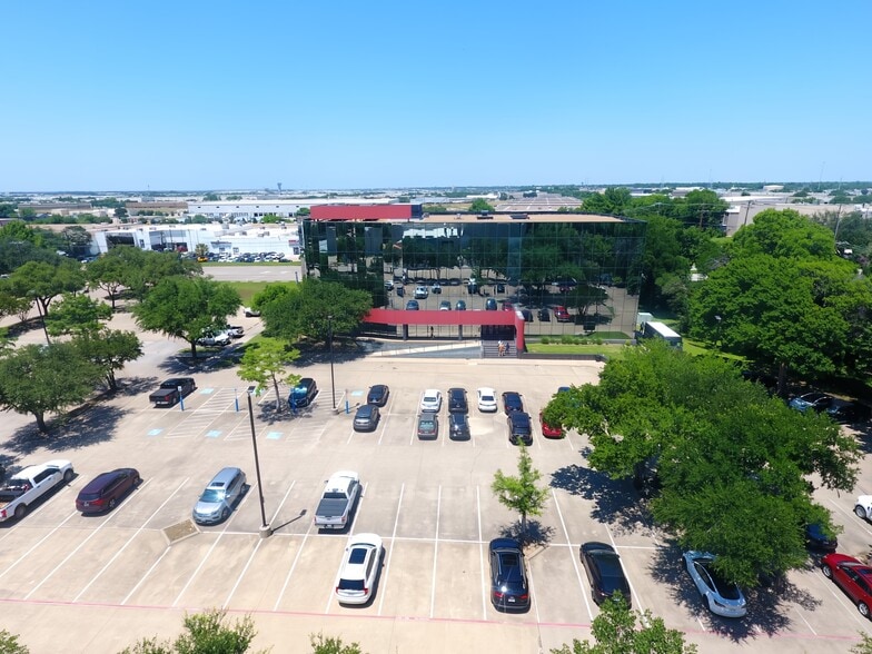 More Photos Of 2100 Valley View Ln, Farmers Branch Office For Lease