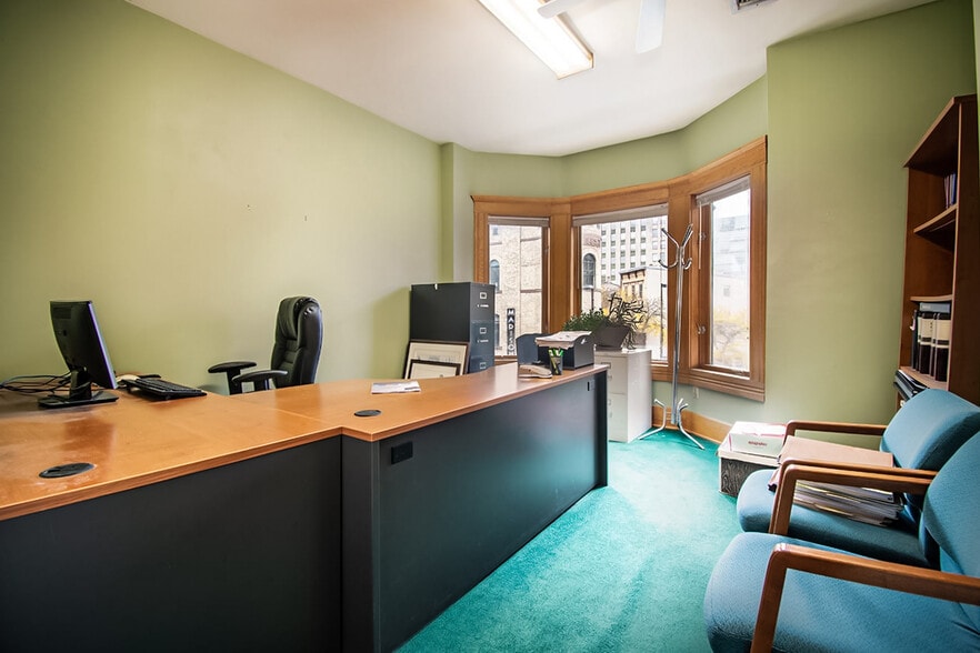 More Photos Of 123 E Doty St, Madison General Retail For Sale