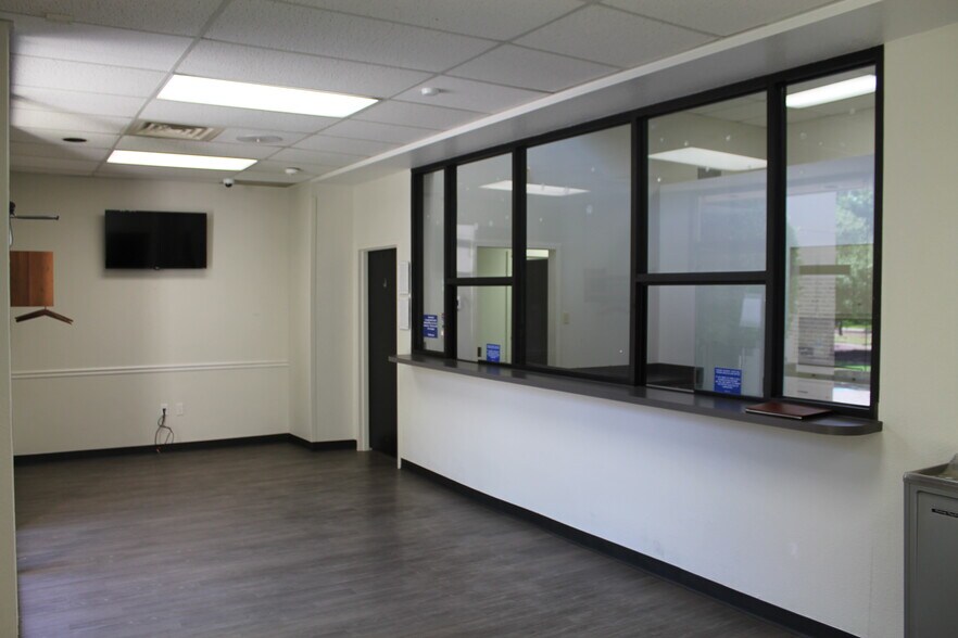 More Photos Of 4201 Camp Bowie Blvd, Fort Worth Medical For Lease