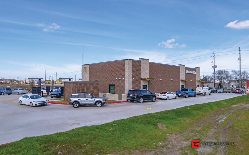 More Photos Of 19706 Morris ave, Manvel Fast Food For Sale