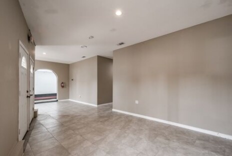 More Photos Of 220 E Texas Ave, Baytown Freestanding For Sale