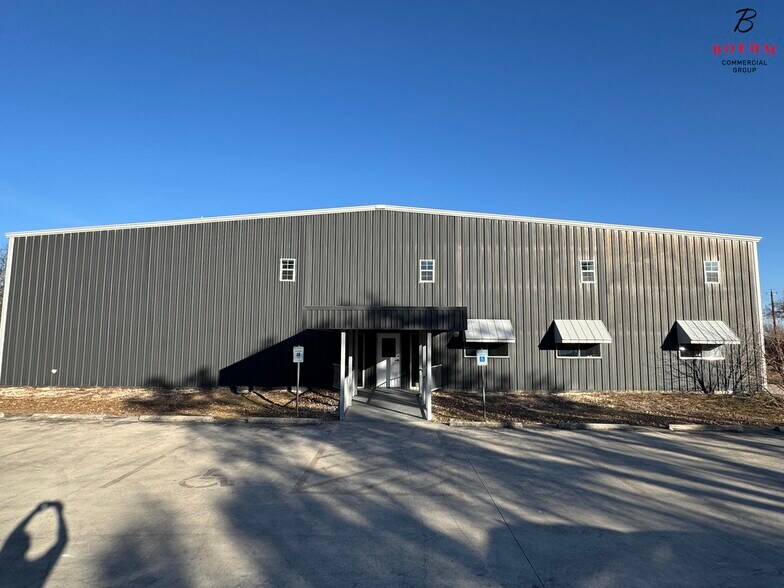 More Photos Of 2 Hill View Ln, Boerne Warehouse For Lease