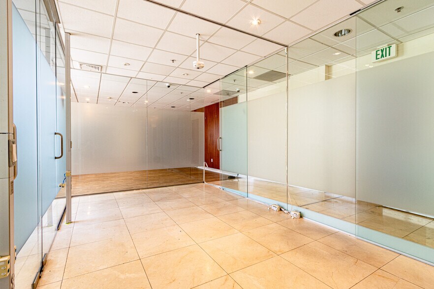 More Photos Of 400 Beale St, San Francisco Apartments For Sale