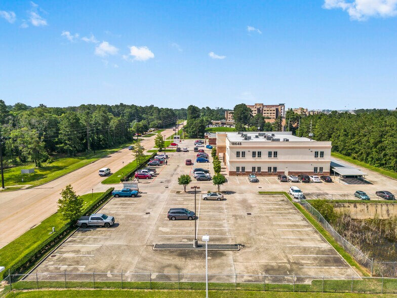 More Photos Of 18648 McKay Dr, Humble Medical For Lease